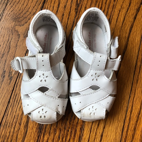 stride rite tulip sandal
